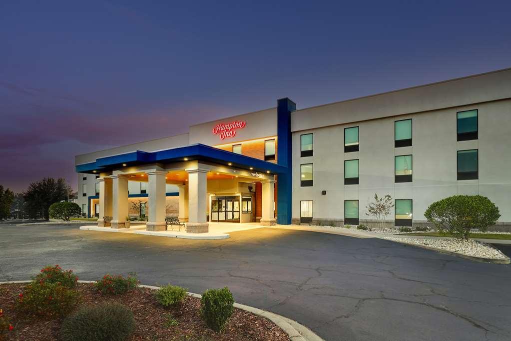 Hampton Inn מולטרי מראה חיצוני תמונה