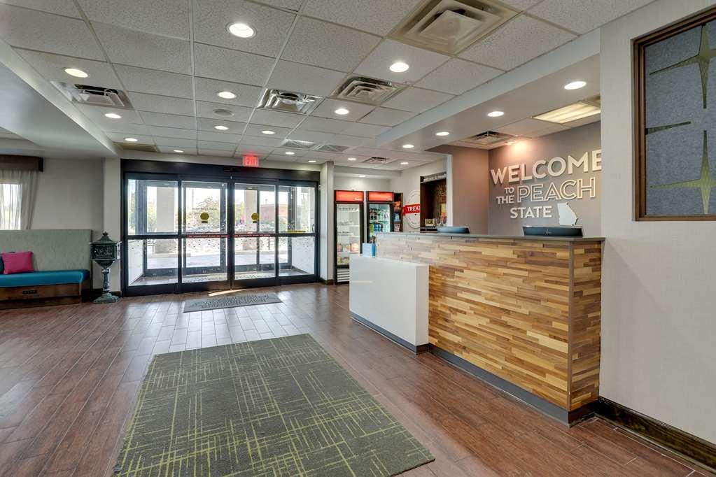 Hampton Inn מולטרי מראה פנימי תמונה