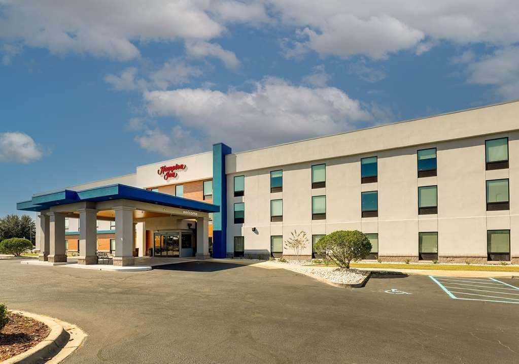Hampton Inn מולטרי מראה חיצוני תמונה
